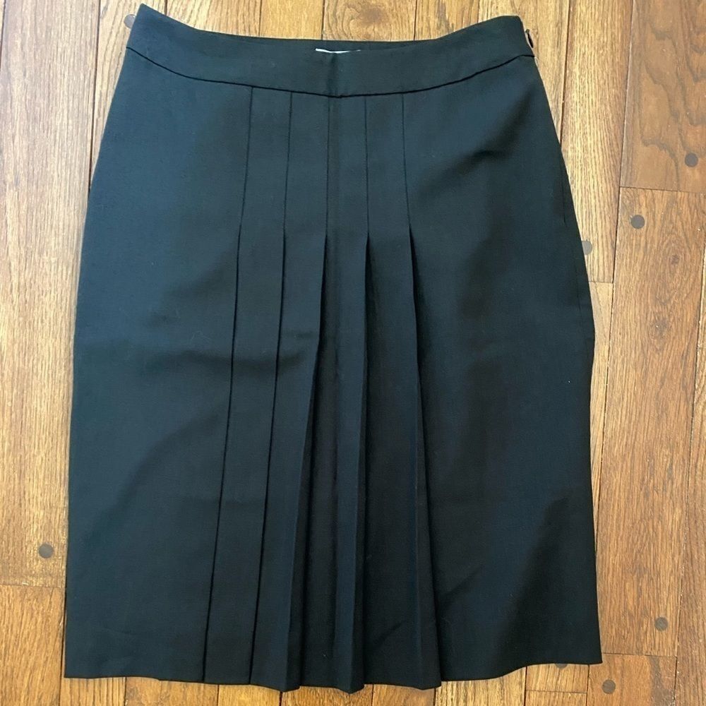 Ann taylor Loft Black Pleated Front Pencil‎ Skirt